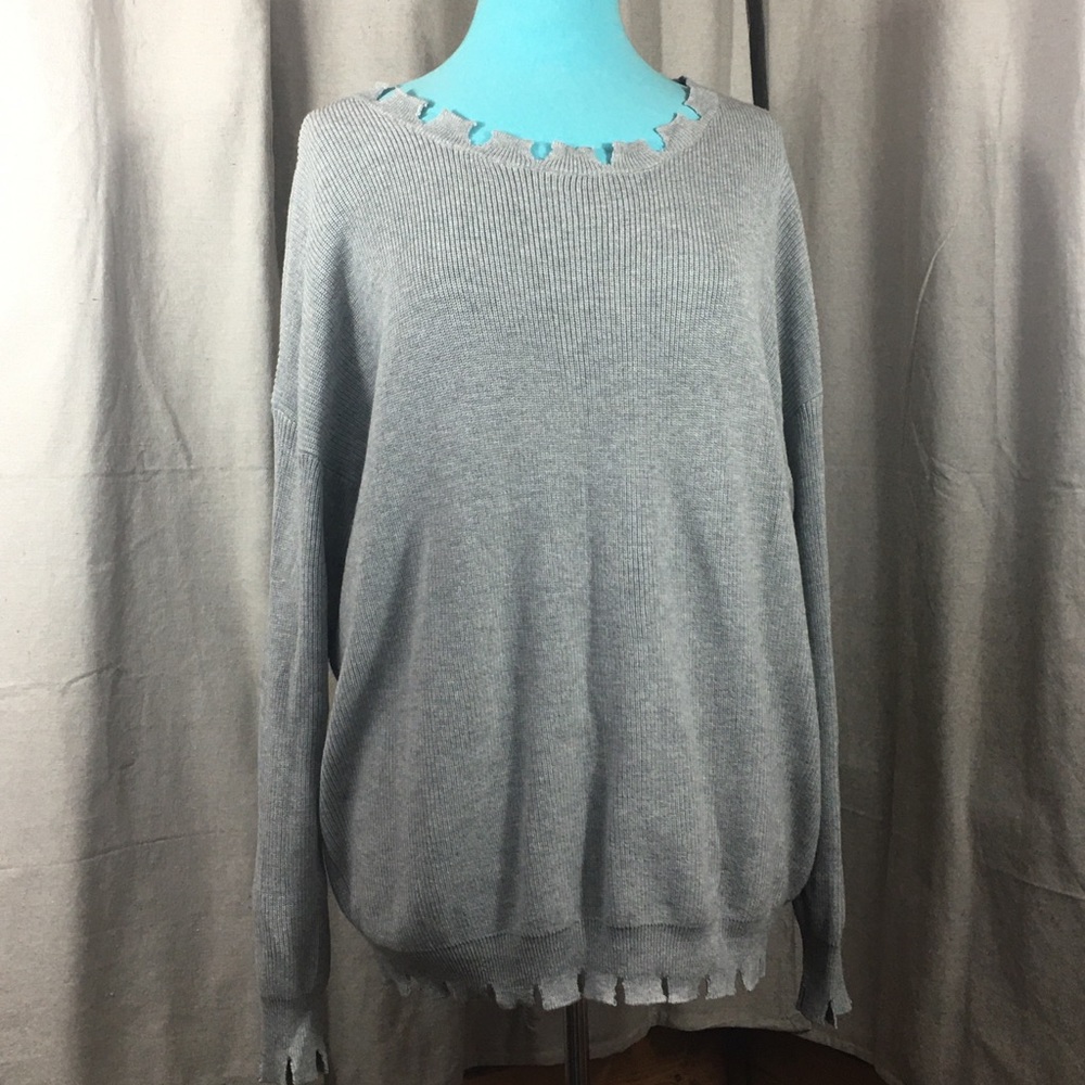 Umgee Gray Sweater with Frayed Hem, Collar, Cuffs